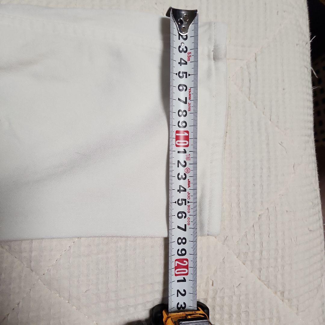 マスターバニー裏地は起毛　MBEロゴ付きホワイト暖パン