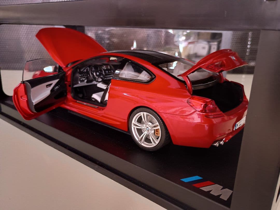 ディーラー特注  M6 クーペ Coupe 1/18