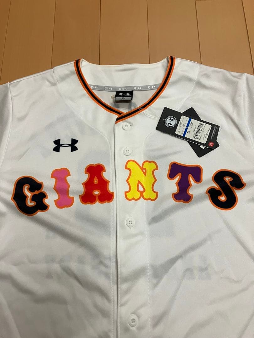 ももいろクローバーZ ユニフォーム　読売ジャイアンツ　読売巨人軍　ももクロ