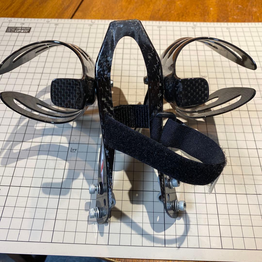 XLAB carbon wing 400i ボトルケージ２個セット