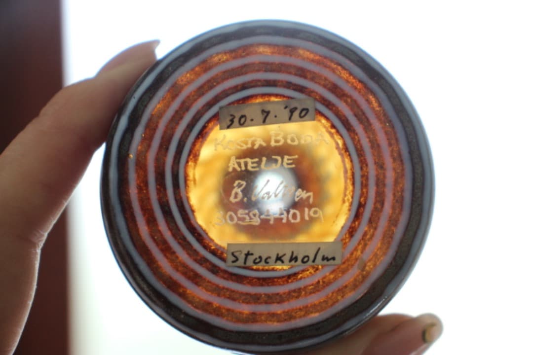 スウェーデン　コスタボダ　アーティストコレクション　バーティル・ヴァーリン　小瓶