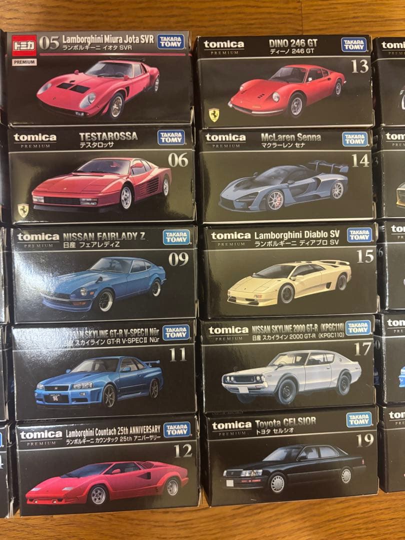 トミカプレミアム33台セット＋トミカ1台