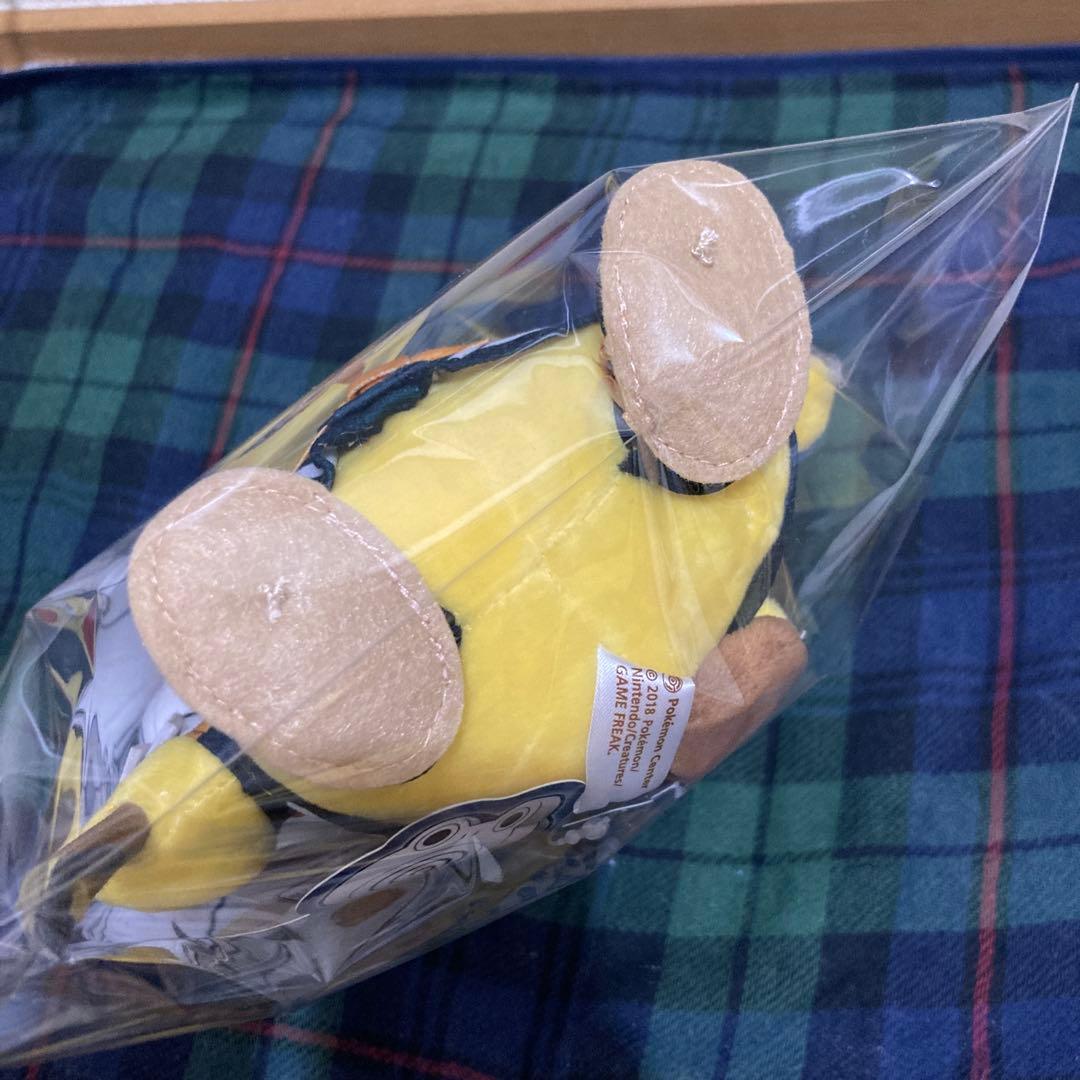 ポケモンセンター トウキョー DX 限定　火消し姿のピカチュウ　ぬいぐるみ