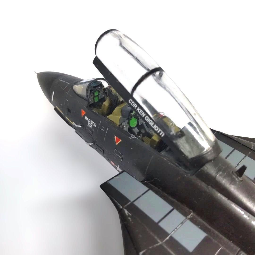 【完成品】F-14 トムキャット 1/72 Vandy- one