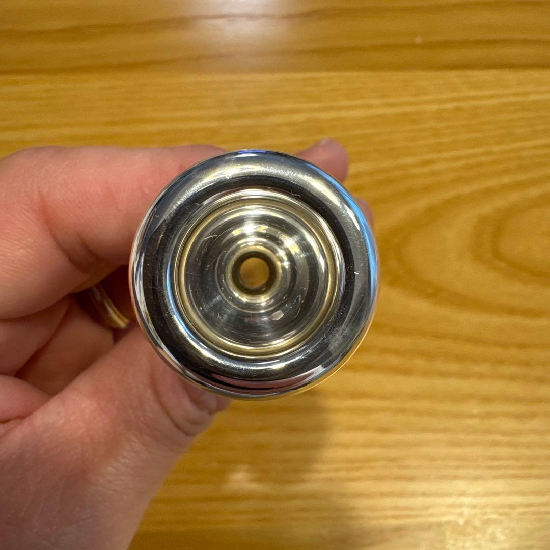 トランペットマウスピース ストンビ 1C （箱あり）