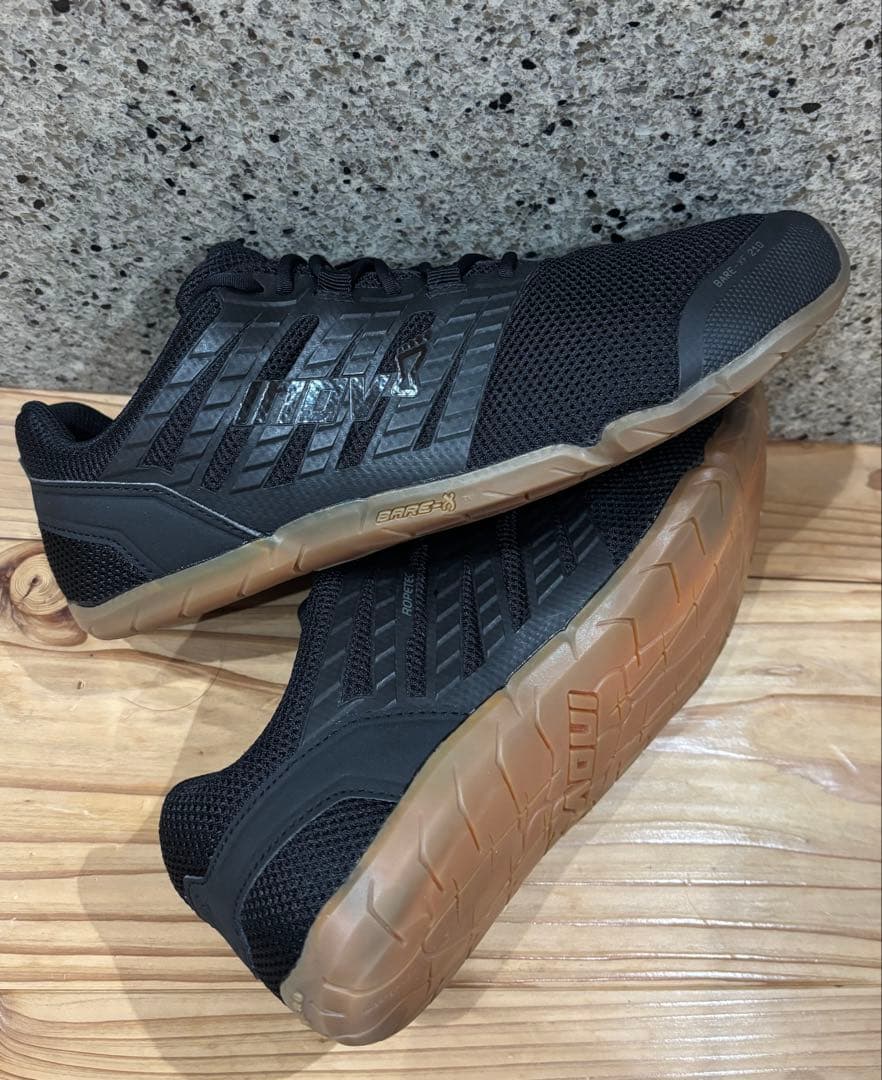 INOV8 bare-xf 210 inov-8 トレーニング　イノヴェイト