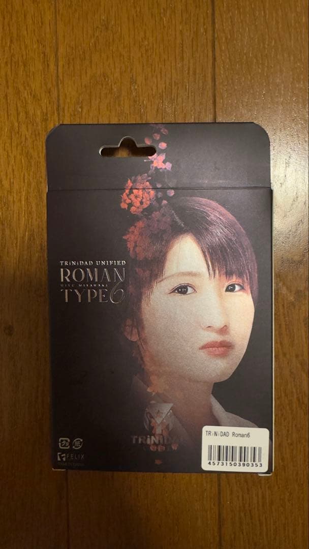 TRINIDAD ローマン6 宮脇実由モデル