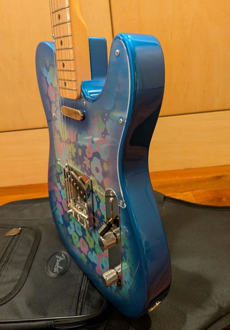 ギター Fender MIJ Telecaster Blue Flower