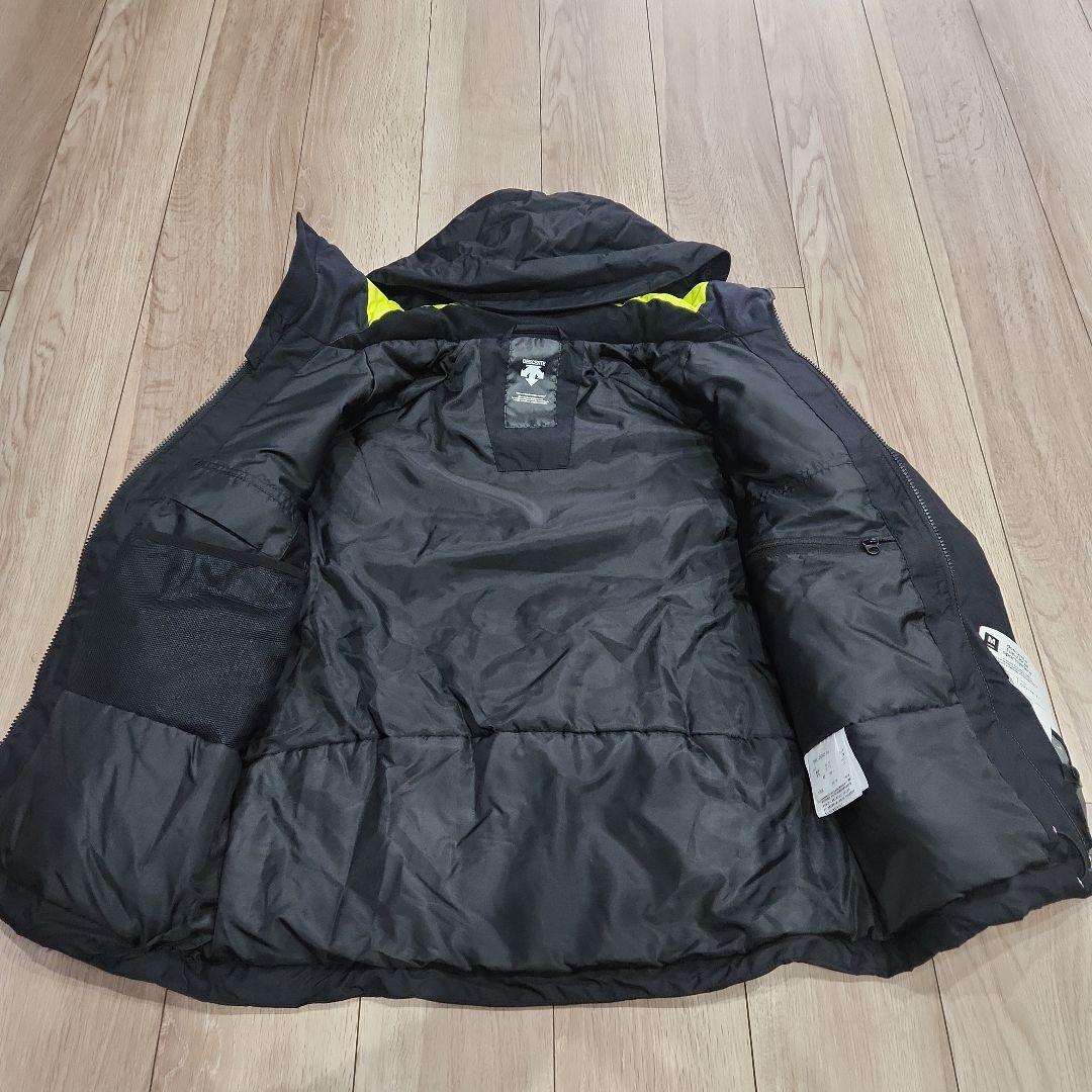 新品未使用 DESCENTE スキーウェア Mサイズ