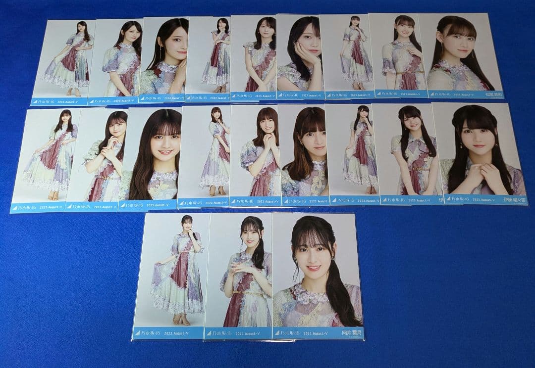 乃木坂46スペシャル衣装38 ノーマル３種　フルコンプ　９９枚