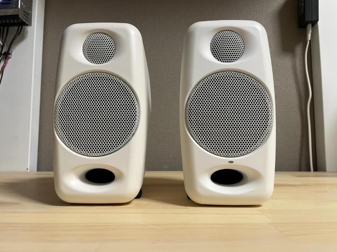 Ik multimedia iLoud micro monitor ホワイト