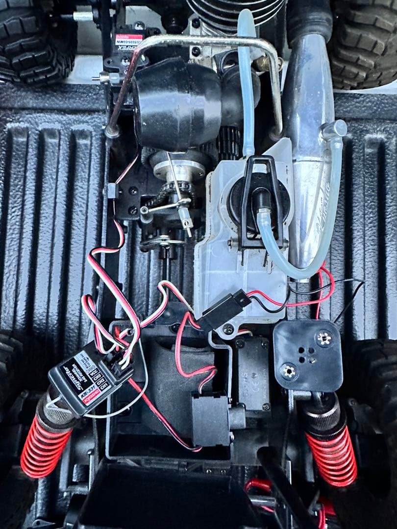 Kyosho KE-25 ガソリンRCカー　マッドクラッシャー