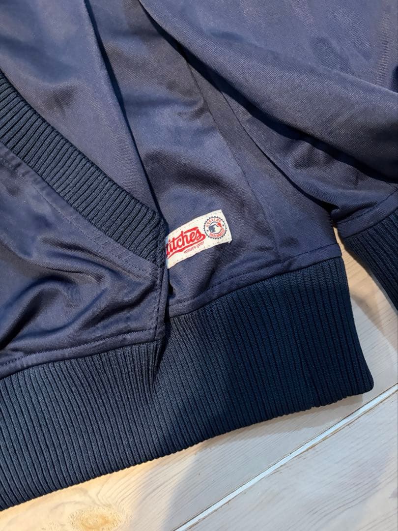 MLB インディアンズ　フルジップトレーナー　 Lサイズ