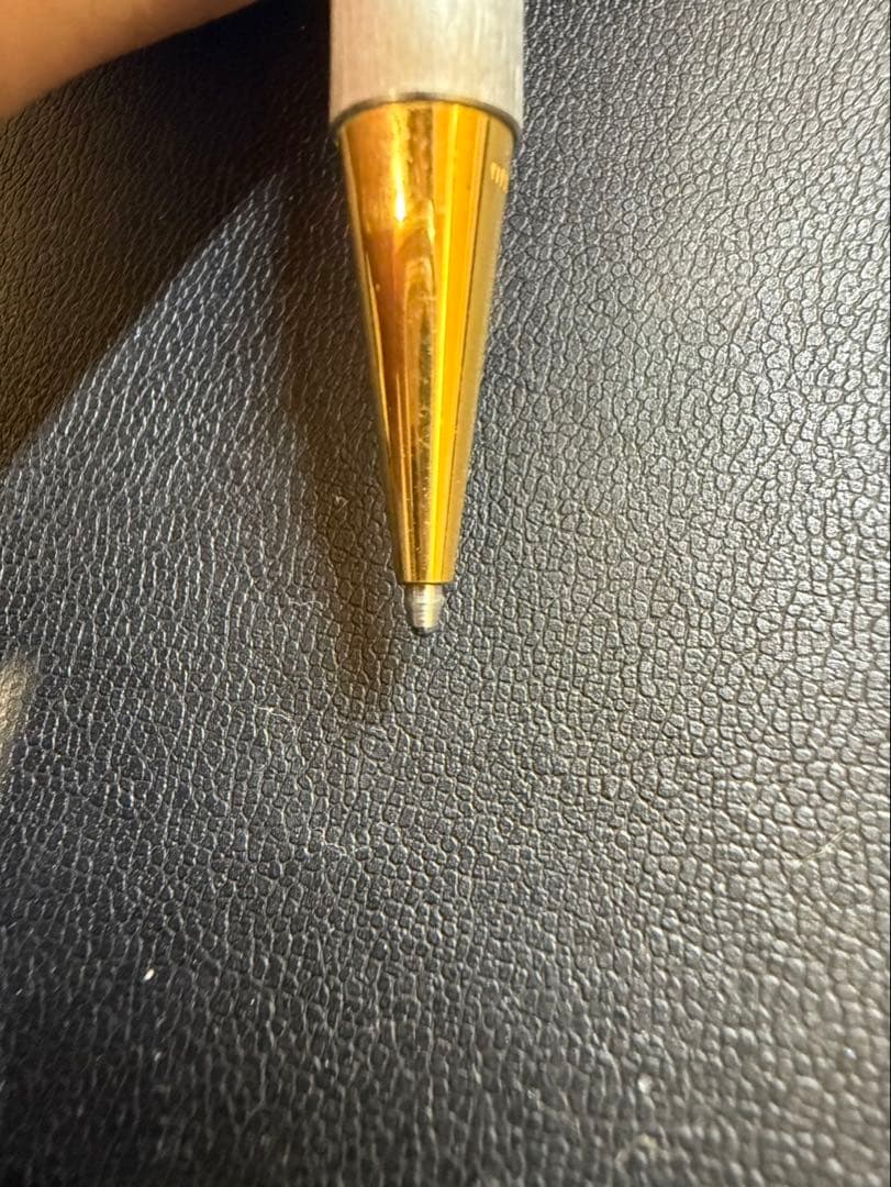 カルティエ　Cartier トリニティツイスト　ボールペン