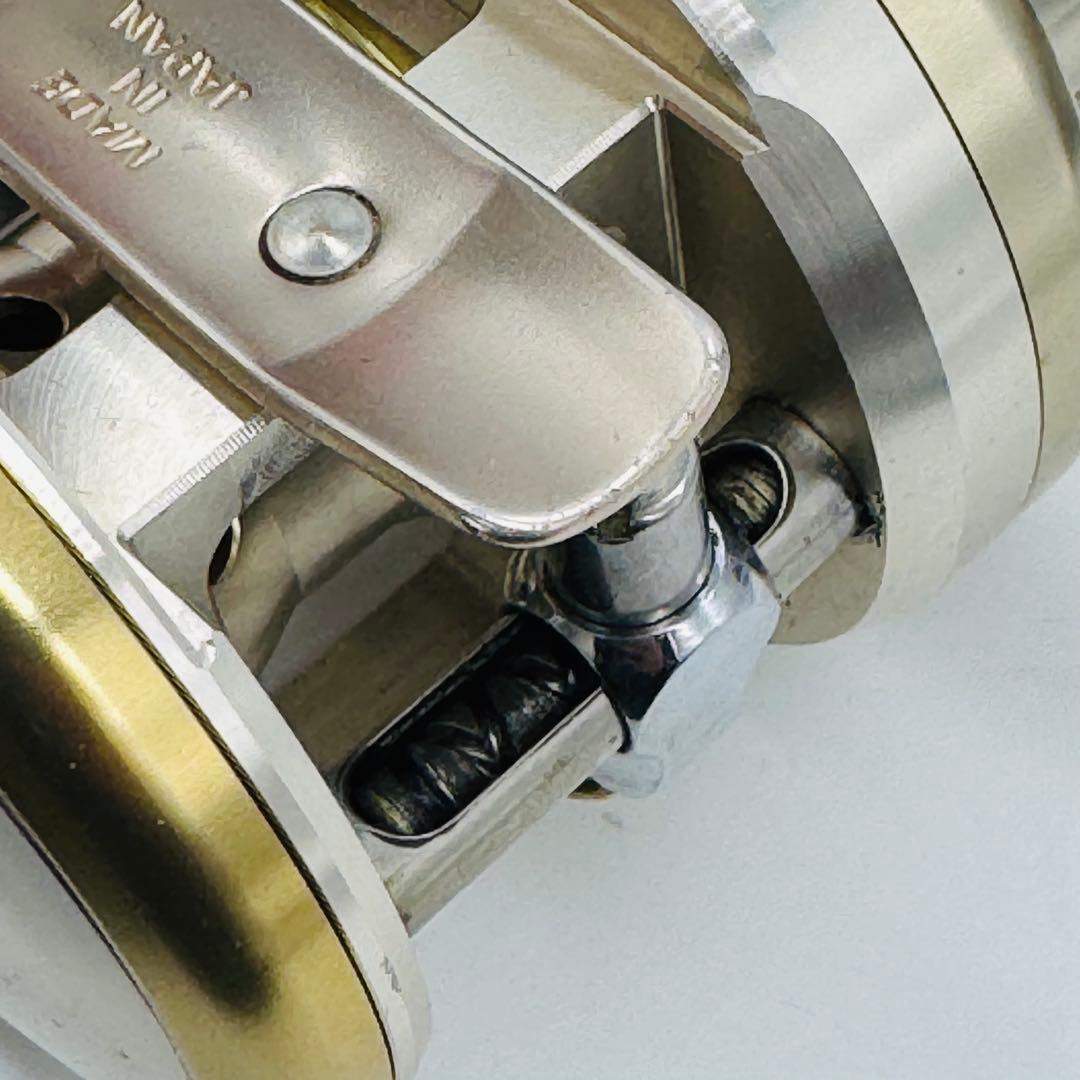 【美品/動作良好】ダイワ ミリオネア CV-Z 205（右ハンドル）