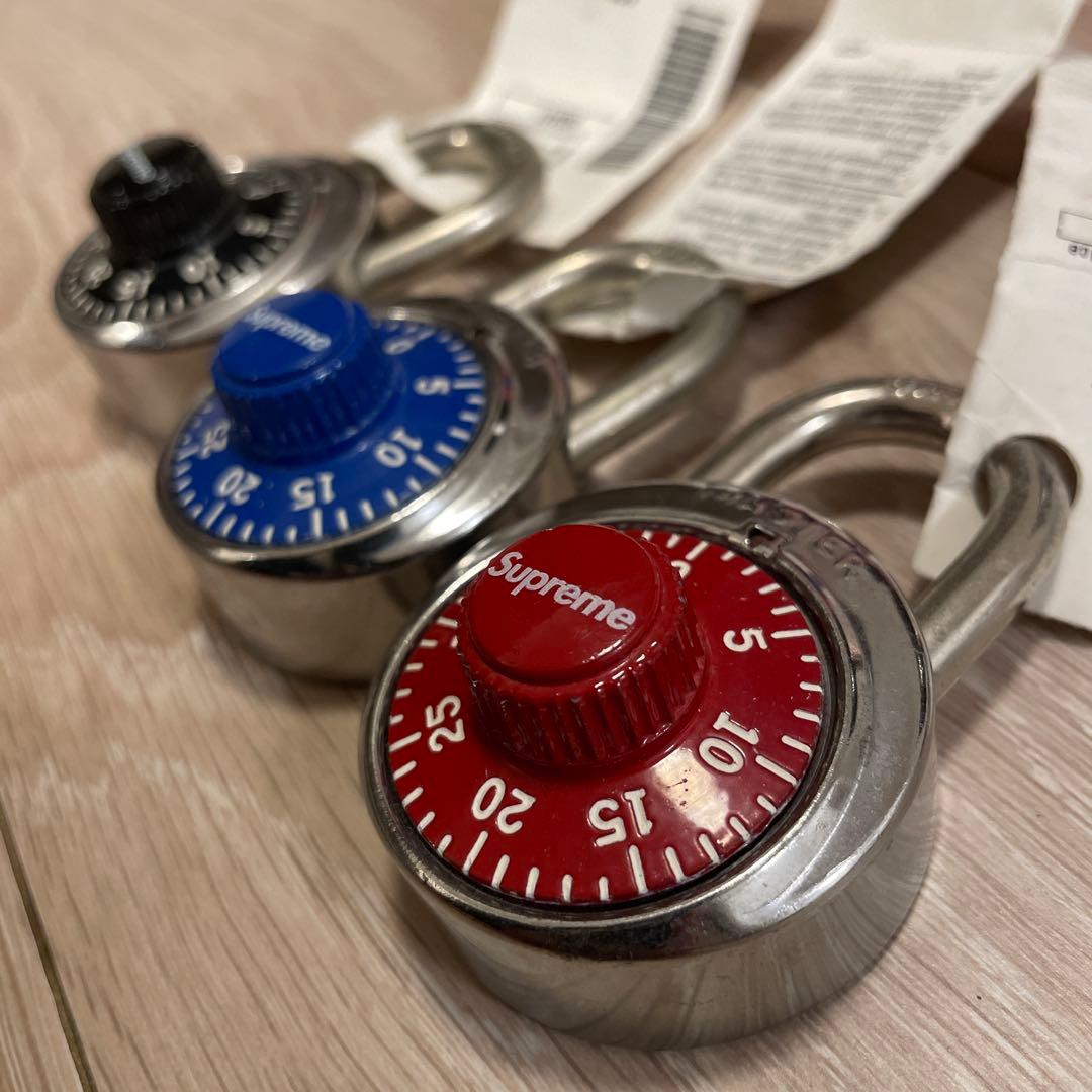 Supreme × Master Lock (Red/ Black/ Blue)