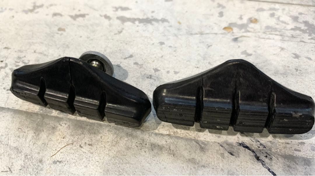 ◆DURAACEデュラエースB-7800キャリパーブレーキ◆ブレーキシューおまけ