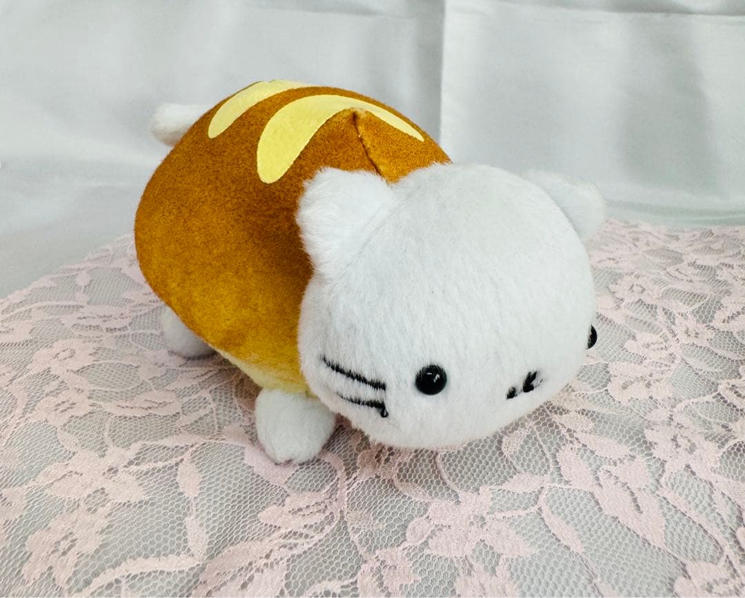 にゃんにゃんにゃんこ ハンバーグ パン