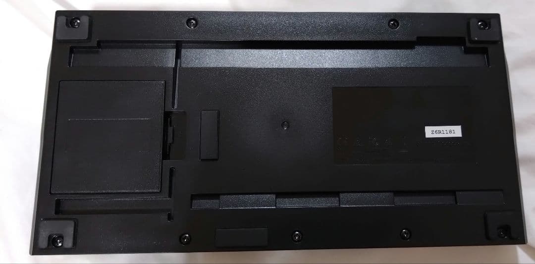 BOSS GT-1 W　ギターエフェクター