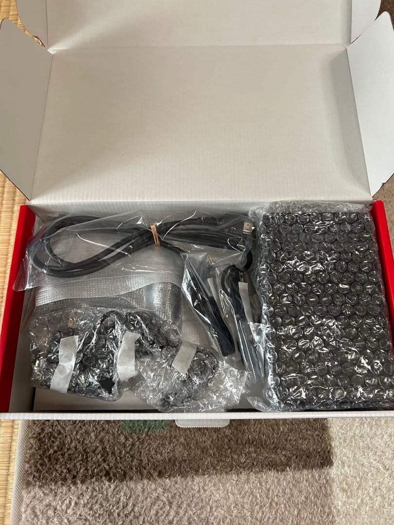 Switch バッテリー強化版＋付属品+SDカード＋カバー等