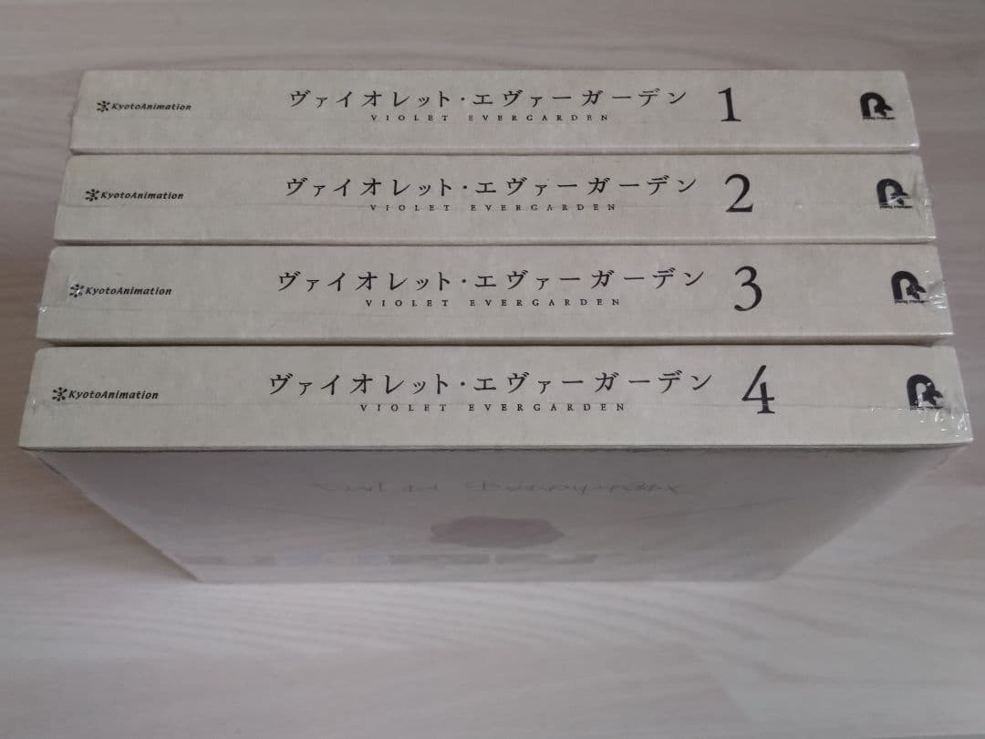 ヴァイオレット・エヴァーガーデン グッズセット3️⃣Blu-ray