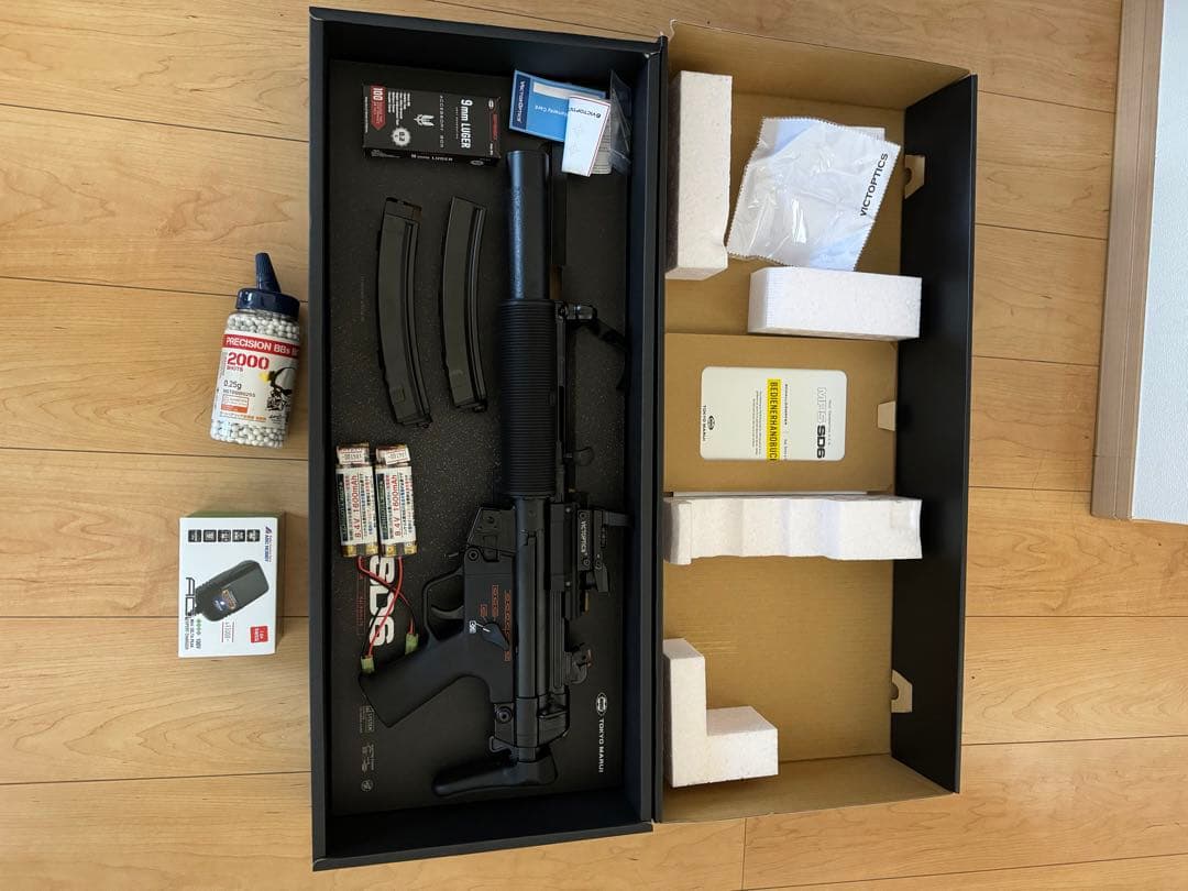 東京マルイ　次世代電動ガン　ほぼ未使用　MP5 SD6 付属品色々