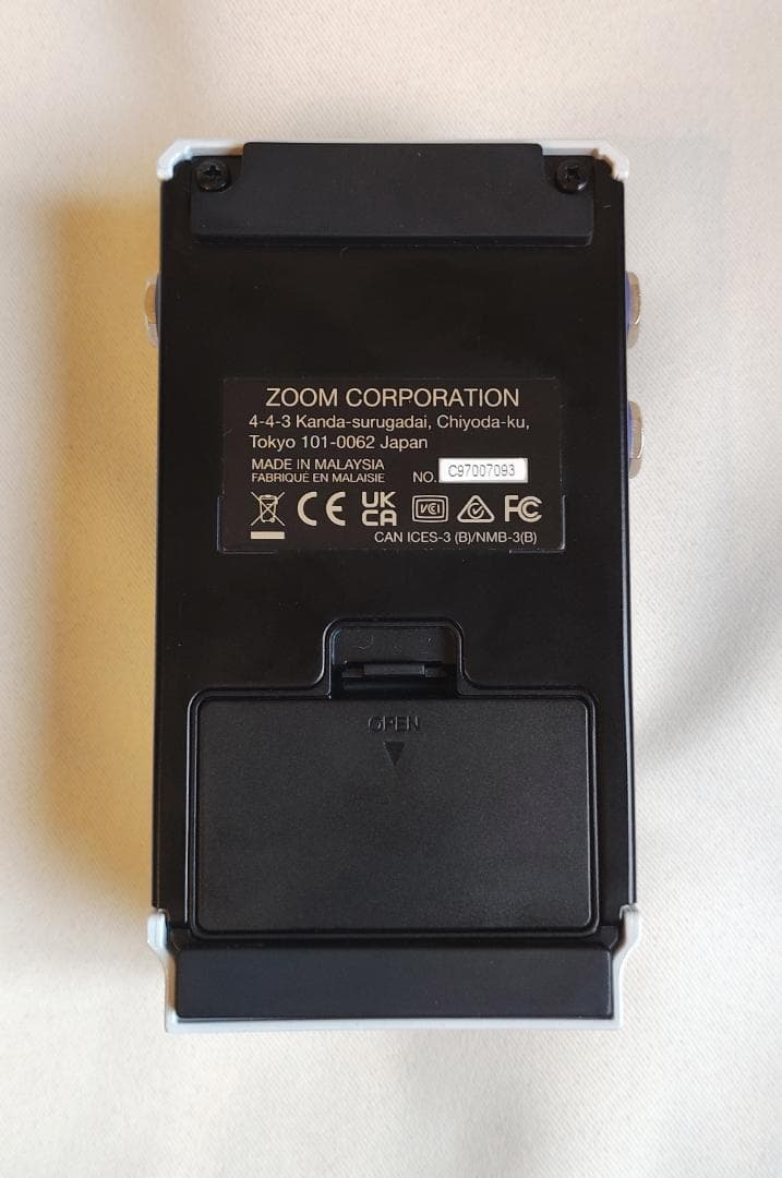 【ほぼ新品状態】ZOOM MS-50G+ 【+500円でアダプタ付属】
