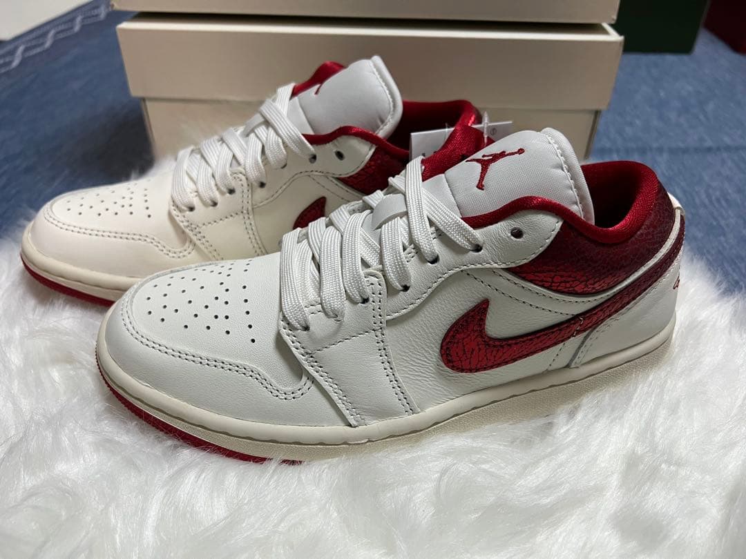 WMNS AIR JORDAN 1 LOW SEエアジョーダン1　23.5㎝
