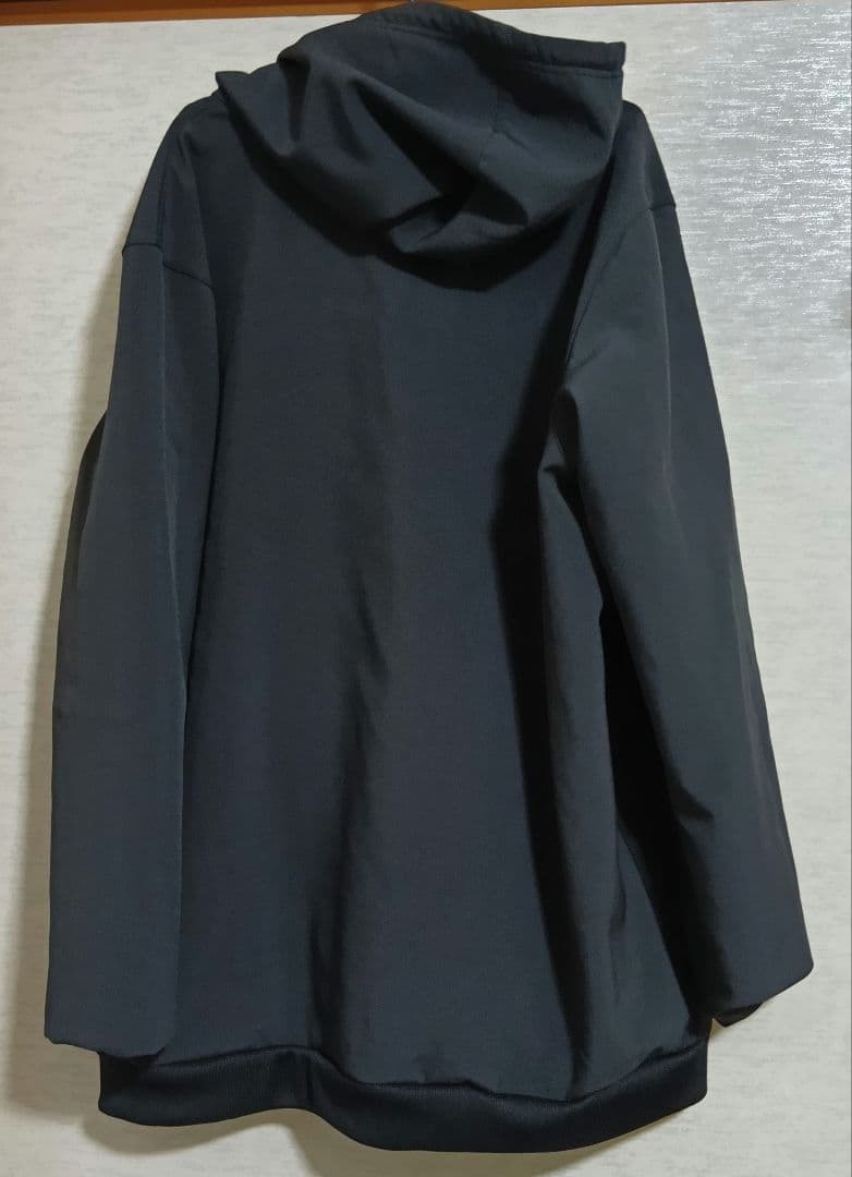 サトーココノカドー adidas 撥水パーカー スノボ