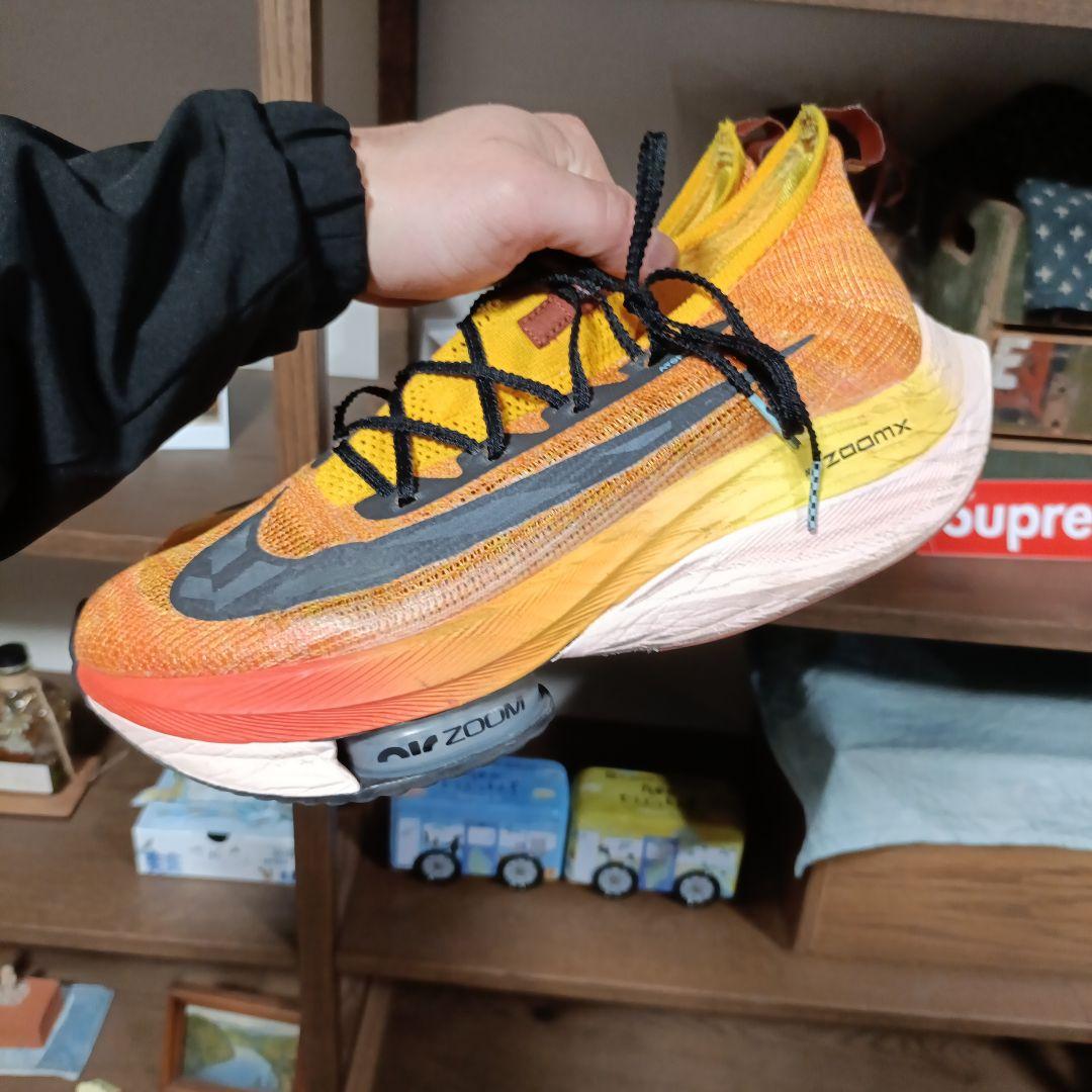 ナイキNIKE アルファフライネクスト% 27.5cmオレンジ×黒