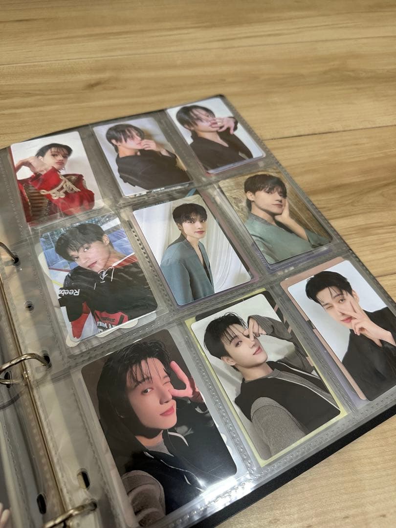 ATEEZ フォトカード バインダーセット　ウヨン　WOOYOUNG