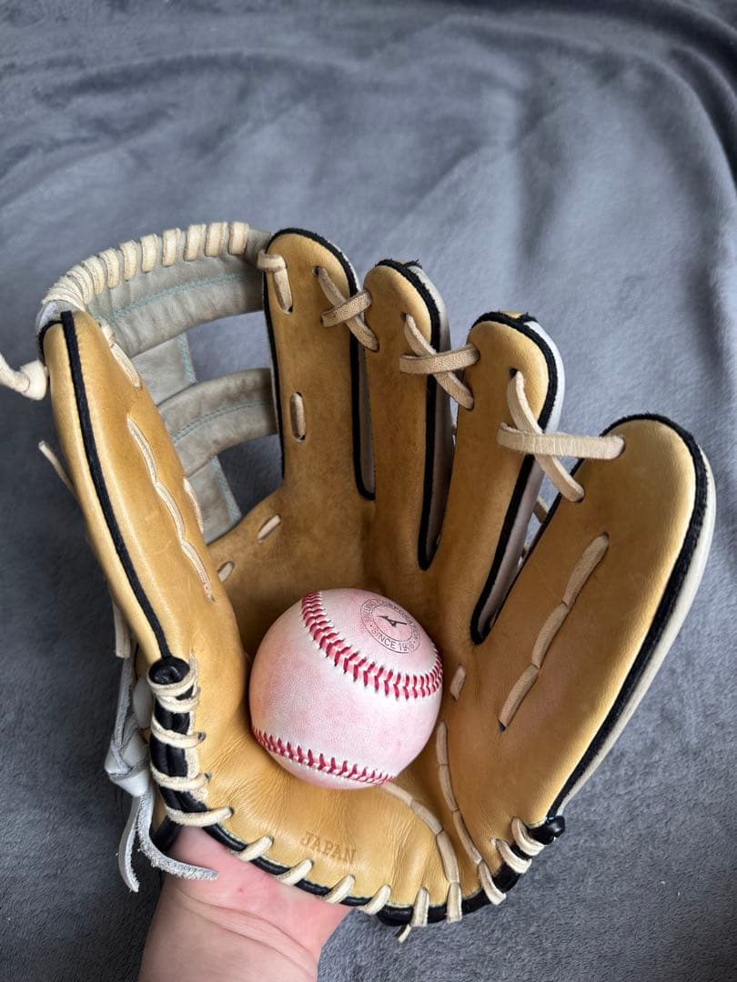 ドナイヤ 硬式野球グローブ 内野手 山田哲人モデル