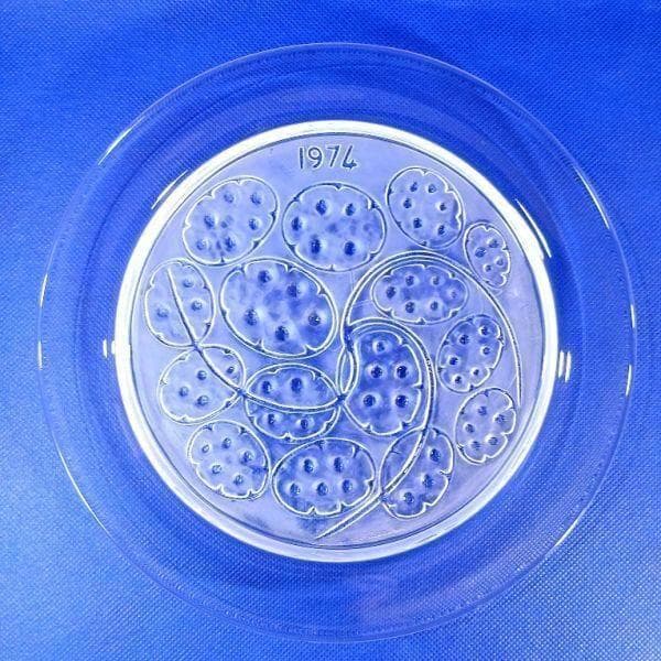 ラリック イヤープレート 銀貨 クリスタルガラス 飾り皿 フランス アンティーク