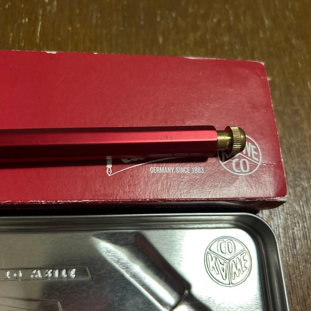 カヴェコスペシャル レッド0.7mm