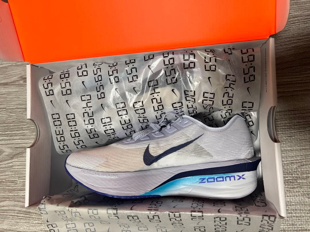 NIKE VAPORFLY NEXT%4ヴェイパーフライ 4 新品26-26.5