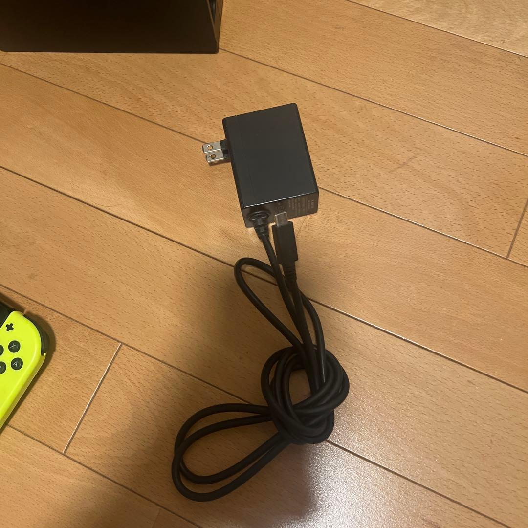 Nintendo Switch 本体 周辺機器1式付き