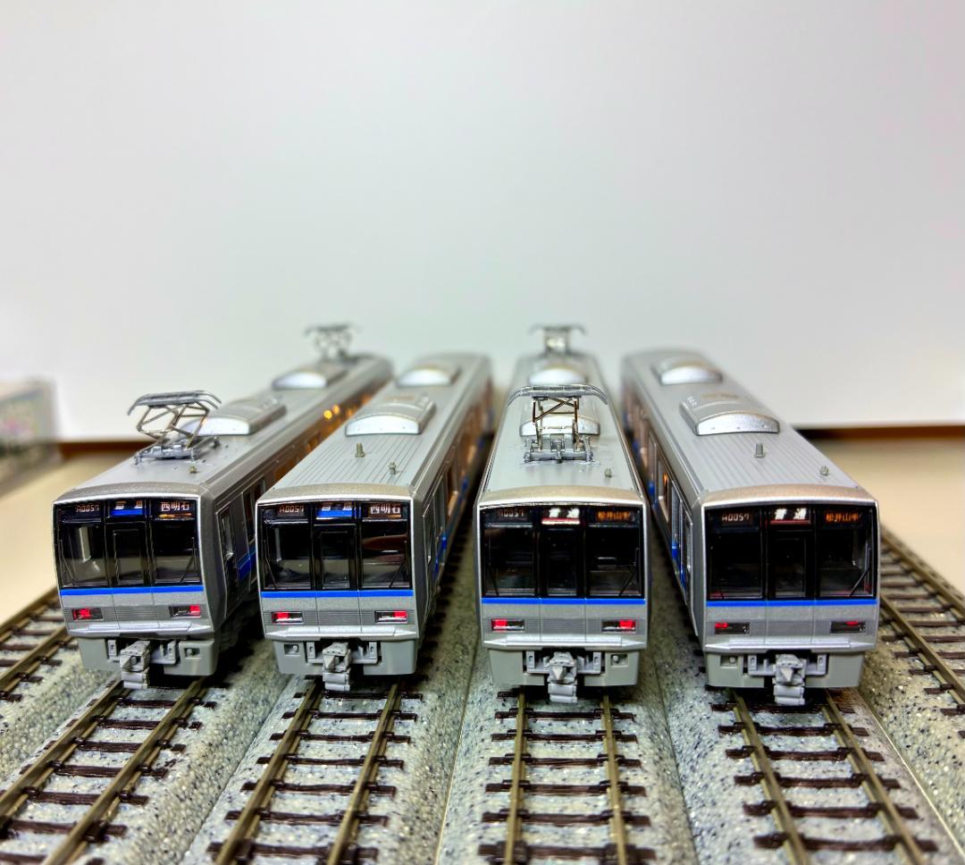 y*❄様 207系1000番台 旧塗装(8両)編成 ＊全車室内灯装備・パンタ2基