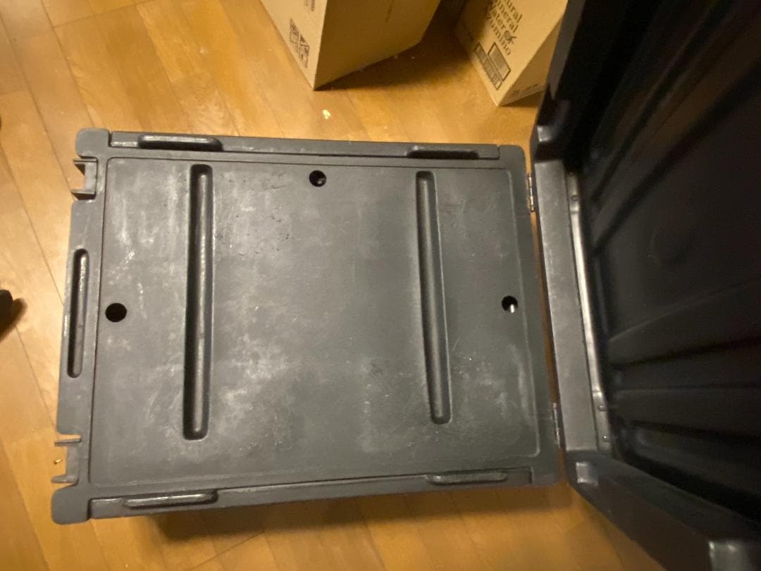 098 SKB 19-RSF4U ラップトップ ラックケース