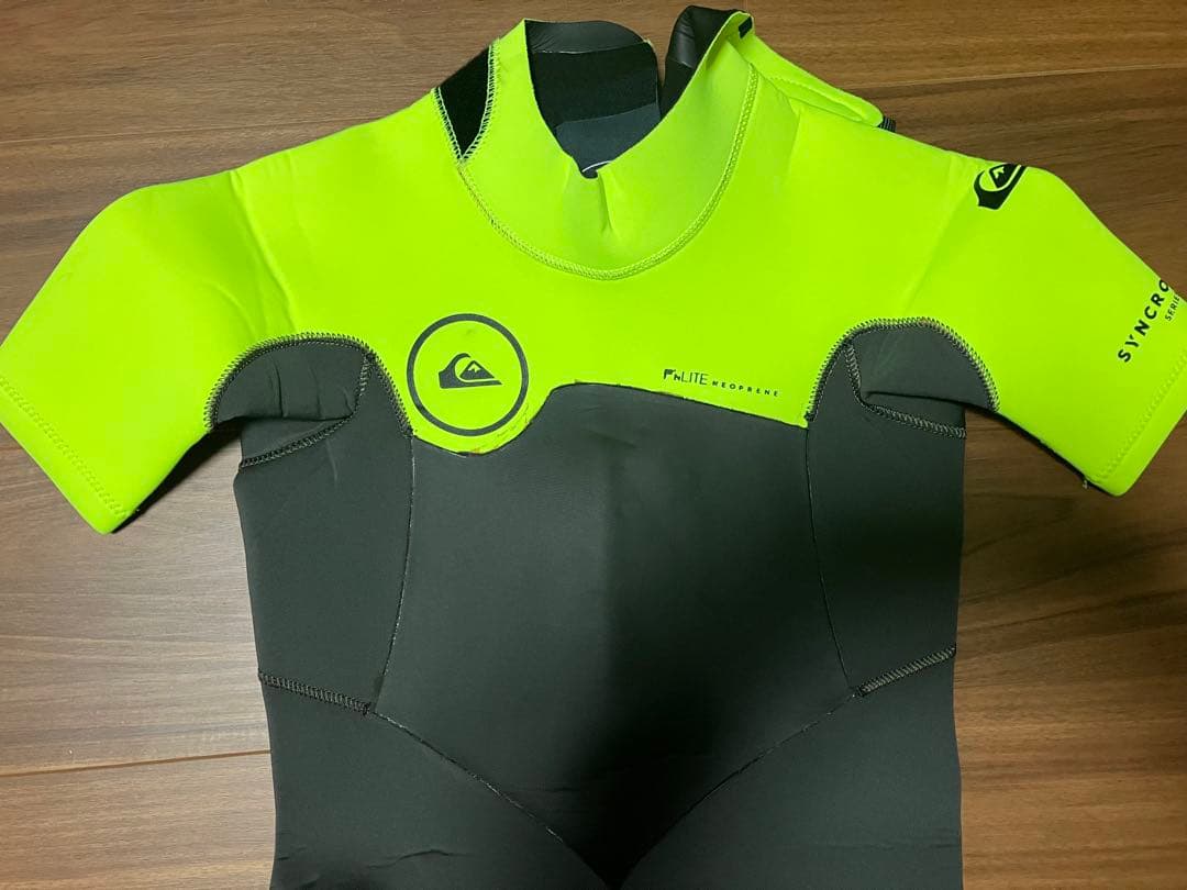 Quiksilver スプリングウェットスーツ シンクロ　　140センチ