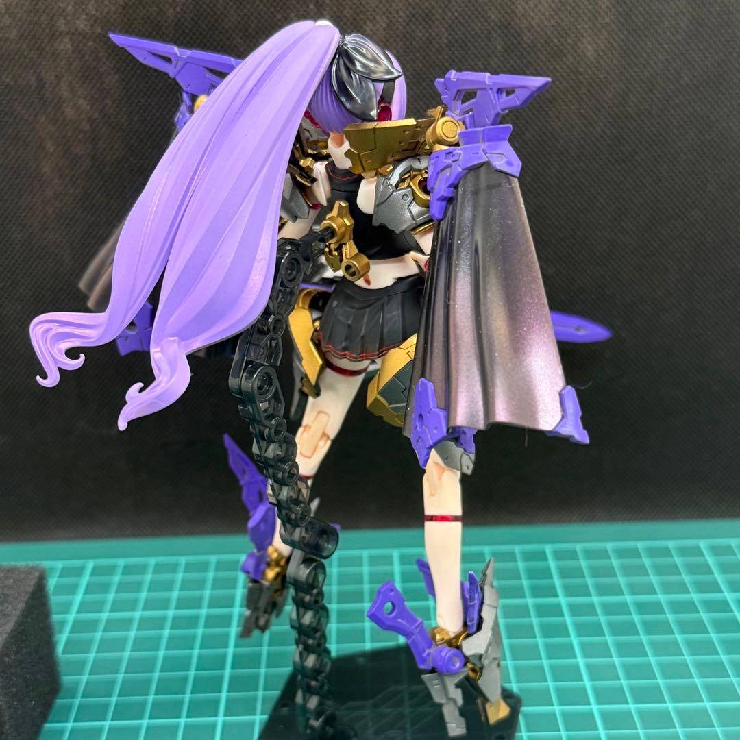 コトブキヤ　メガミデバイス　バスタードール　パラディン　塗装完成品