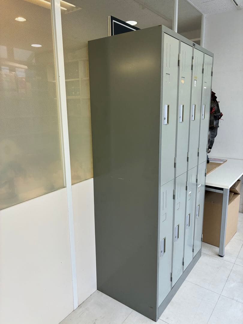 ITOスチール製 オフィスロッカー 8扉 グレー※鍵無し　訳あり ジャンク