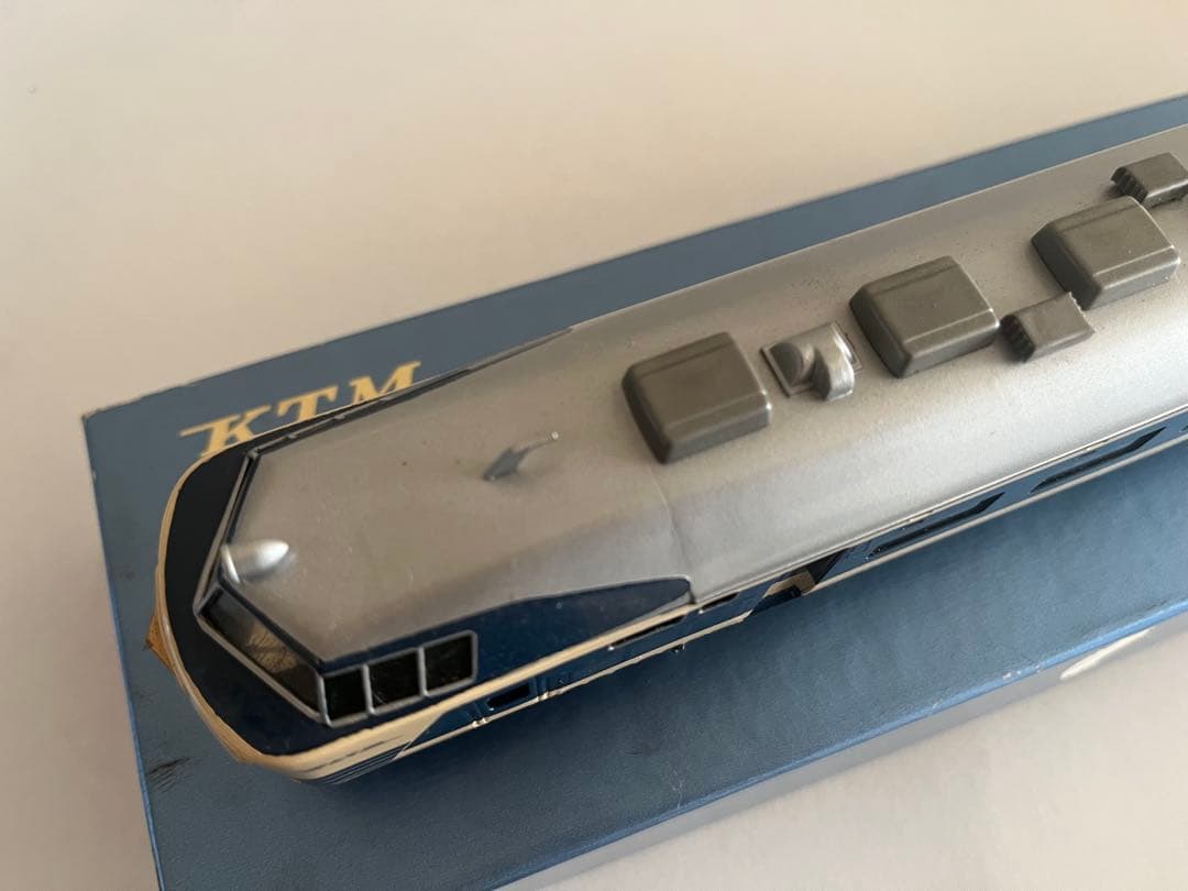 KATSUMI 寝台特急電車581系クハネ581形　はつかり先頭車両　HOゲージ