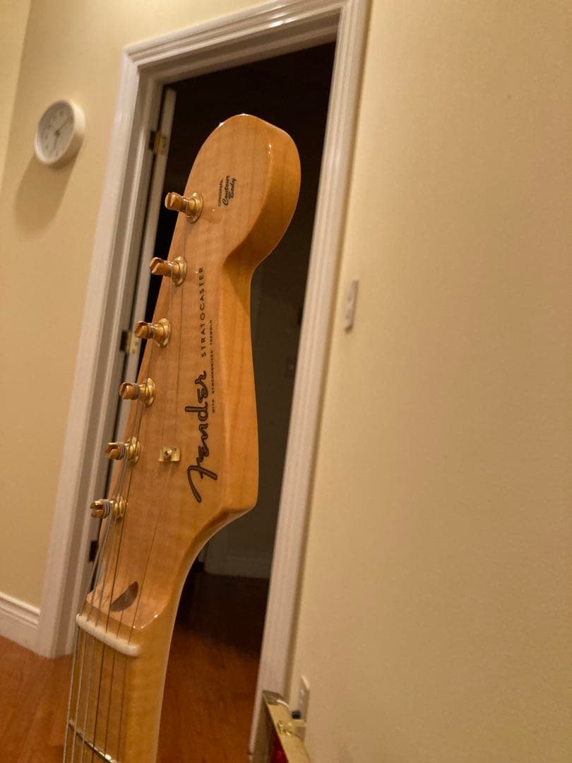 Fenderリミテッドエディションアメリカンオリジナル'50sストラトキャスター