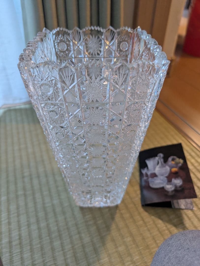 チェコスロバキア　花瓶？　ボヘミアガラス