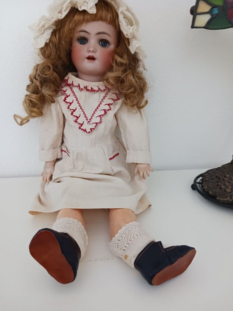 アンティークビスクドール ヘインリッチ(ドイツ) 保証書(星ビル)ポスター 付き