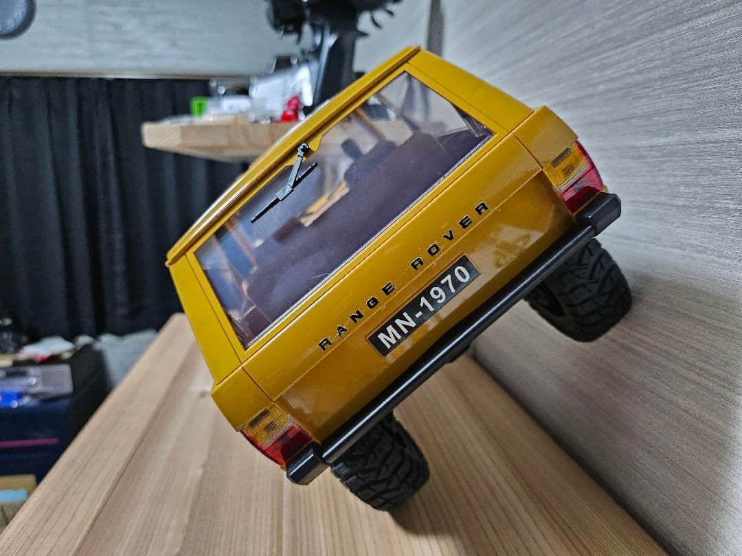 MNモデル レンジローバー1970 1/12 スケール MN-168 RTR
