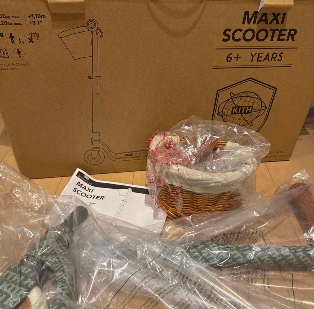 KITH BANWOOD コラボ 　完売品　スケーター　　キックボード