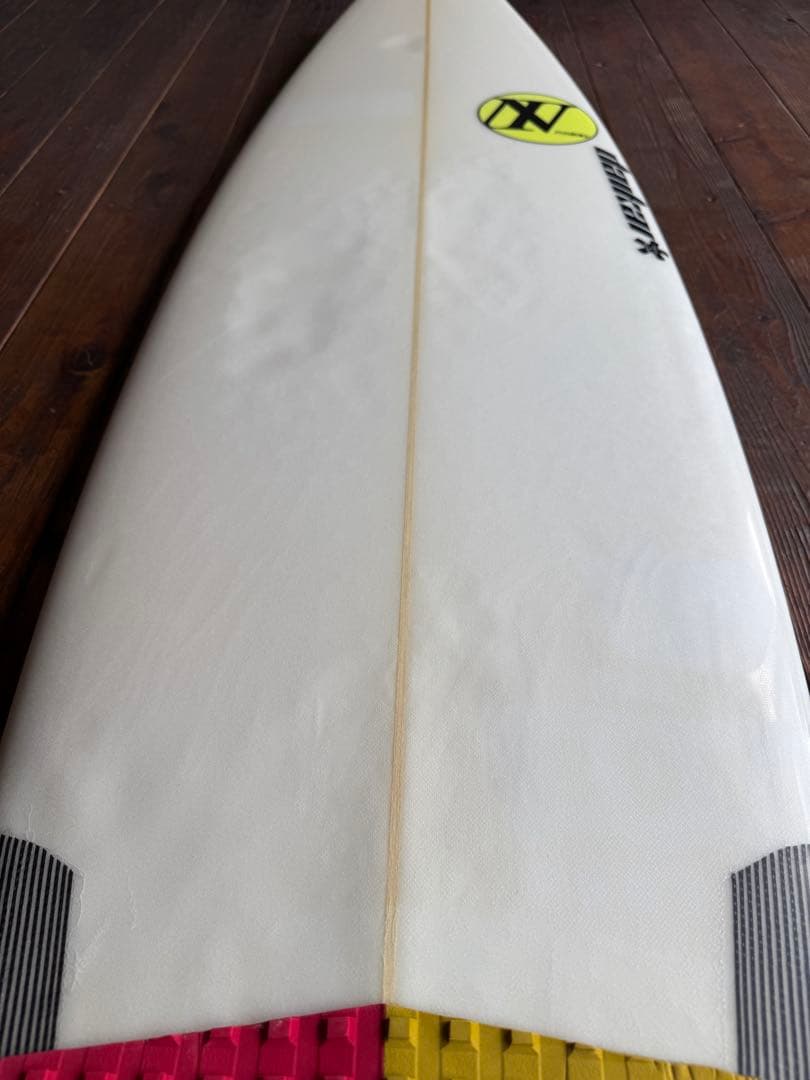 送料込み　インスパイア　ショートボード 5'10\" barracuda