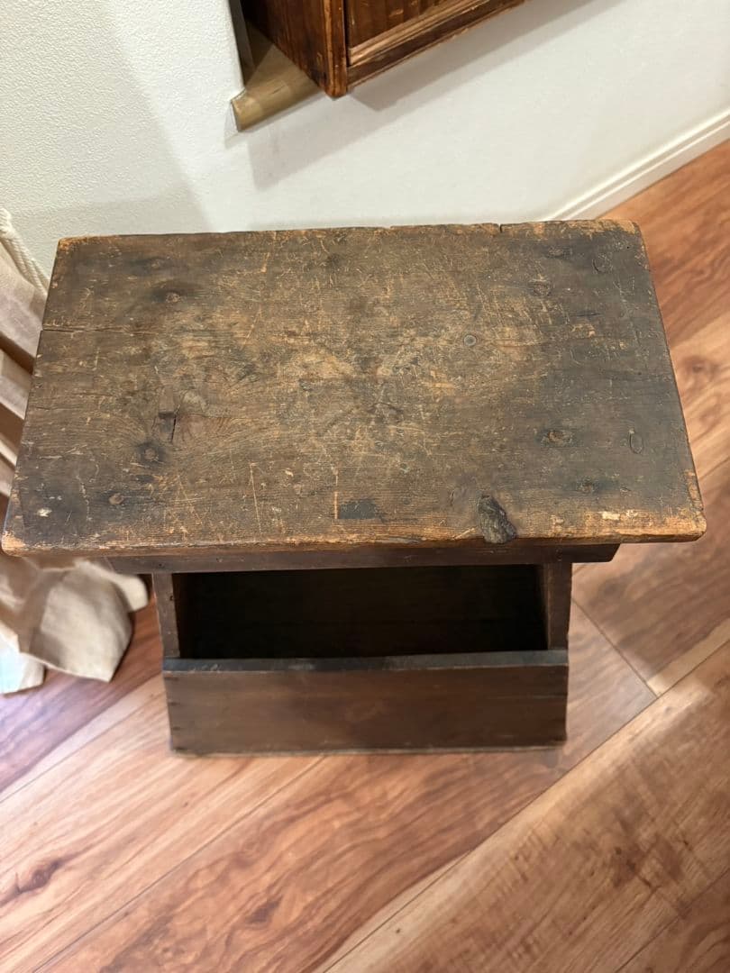 antique　ヴィンテージ　踏み台