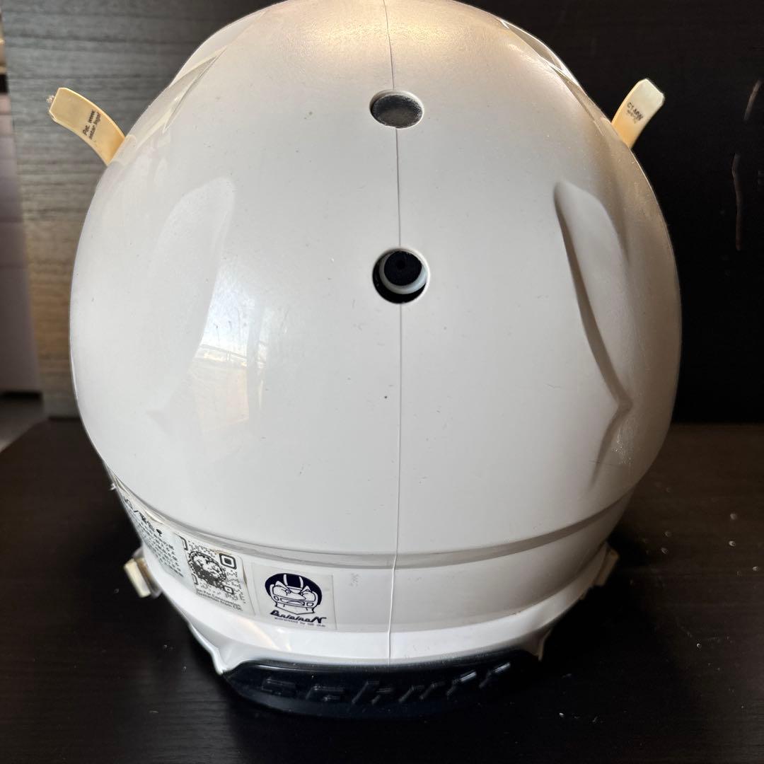 Schutt “VENGEANCE PRO LTD“軽量チタンフェイス Mサイズ